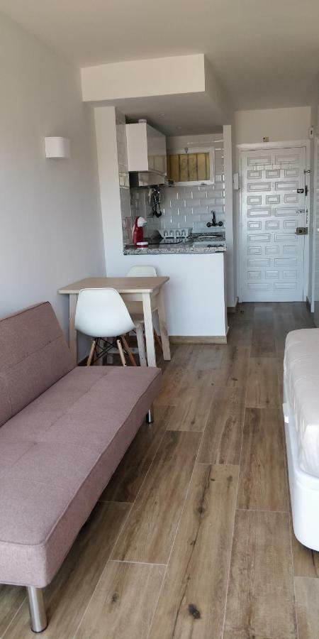 Sunny Suites Jupiter Apartments Benalmádena Dış mekan fotoğraf