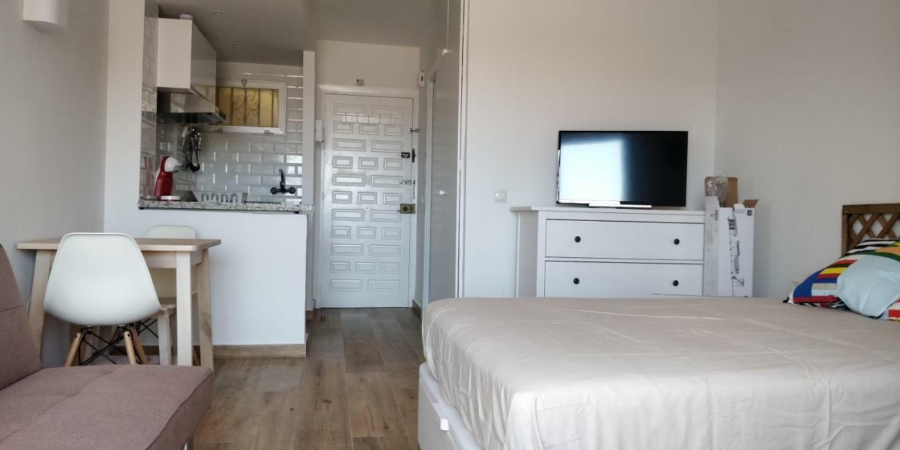 Sunny Suites Jupiter Apartments Benalmádena Dış mekan fotoğraf